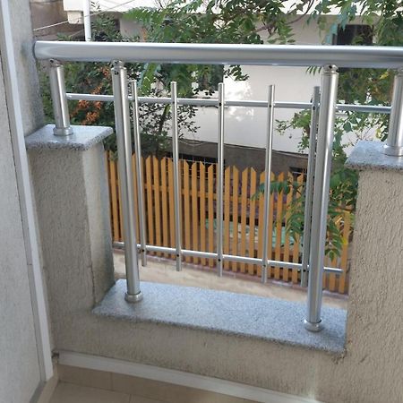 4U Apartment 布尔加斯 外观 照片